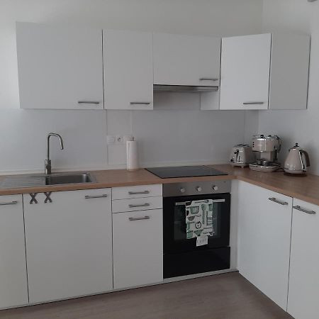 Ferienwohnung Apartman Pri Jazere - Slnecne Jazera Juh Senec Exterior foto